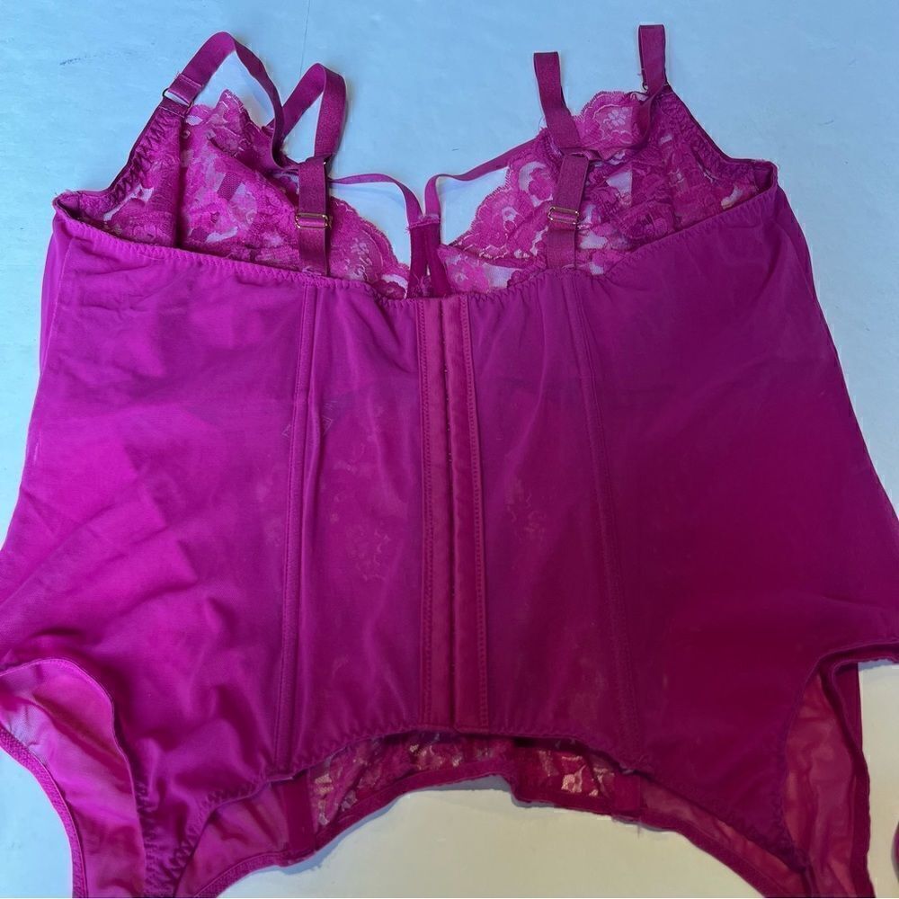 Adore Me Bustier Fuchsia Underwire Boning No padding Size 4X - Picture 5 of 9